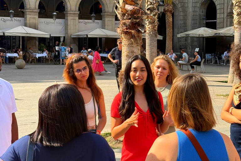 Barcelona Small Group Walking Tour: Gothic and Old Quarter Private Walking Tour of Barcelona’s Hidden Gems