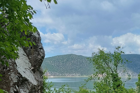 Die Insel der Schlangen - Golem Grad