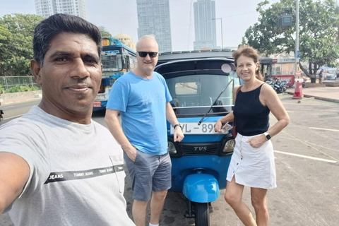 Colombo: Shopping Tour with Relax (By Car or Tuk Tuk) Shopping Tour By Car