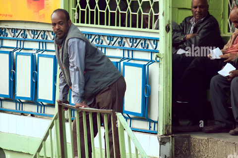 Addis Drinks & Market Tour: Tej, Tella, Areki & Shopping