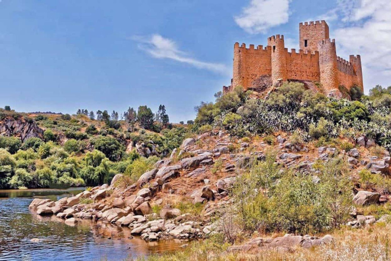 Lisbon: Discover Tomar, Convent of Christ & Almourol Castle
