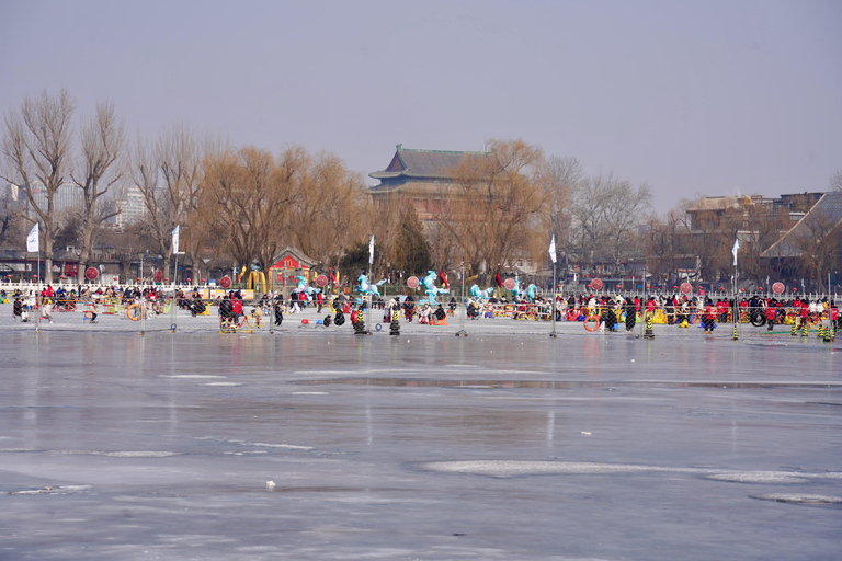 Forbidden City Guided Tour with Jingshan & Shichahai Walk