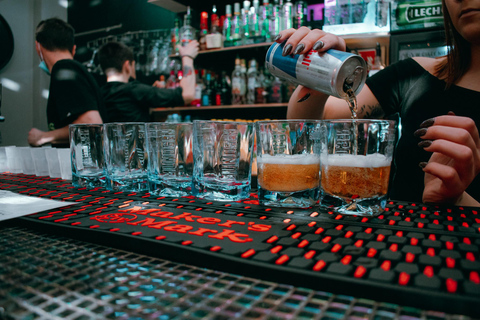 Wrocław: Pub Crawl z nielimitowanymi drinkami i wejściem do klubu VIP