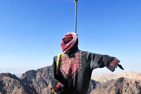 Aqaba: Trasferimento privato a Petra con Wi-Fi e acqua