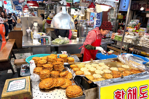 Seoul Quick Bites: Gwangjang Market Family Street Food tour