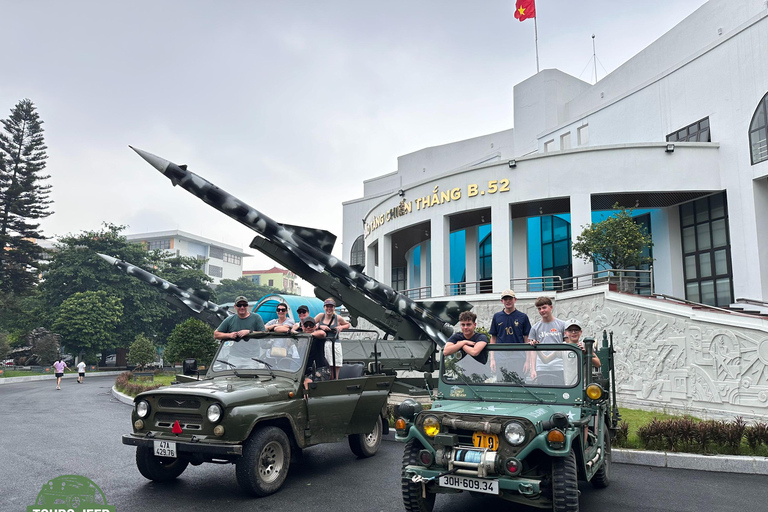 女性向导带你踏上河内吉普车之旅女性带领的河内市吉普车之旅