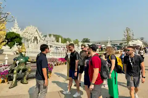 Chiang Rai: Explore Top 7 Attractions + FREE Lunch Buffet