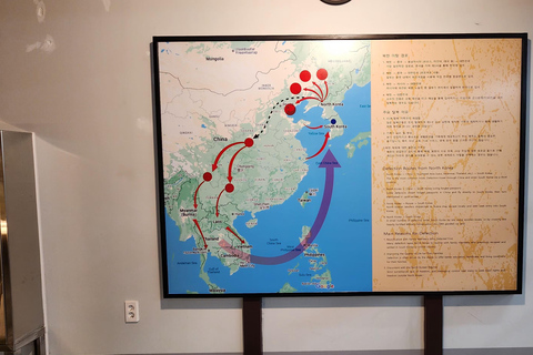 Meeting a North Korean Defector & North Korean Border