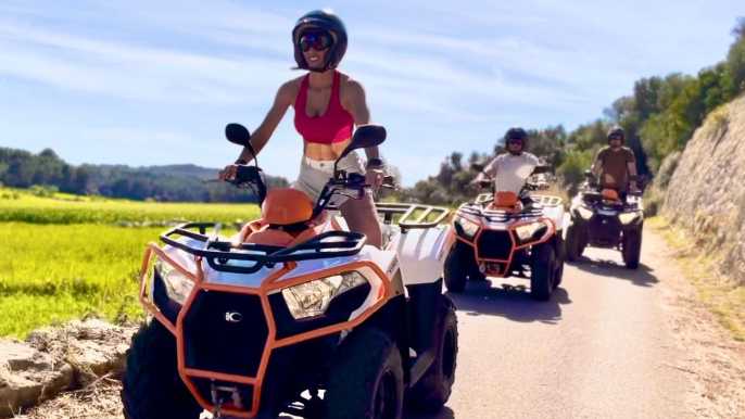 Mallorca: Excursión en quad con snorkel y salto de acantilados