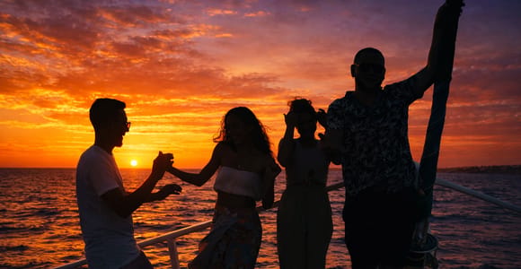 Curacao: Sunset Catamaran Cruise with Open Bar
