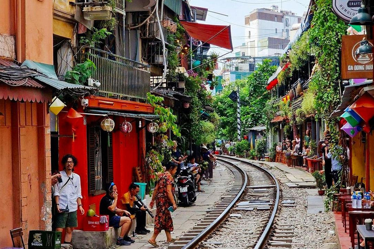 Hanoi: Full-Day City Tour with Lunch and Guide