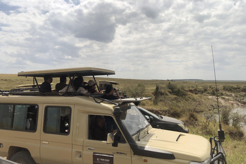 Viaggio di un giorno da Nairobi a Maasai Mara - AWNairobi: Escursione di un giorno nella Riserva Nazionale di Maasai Mara - Privato