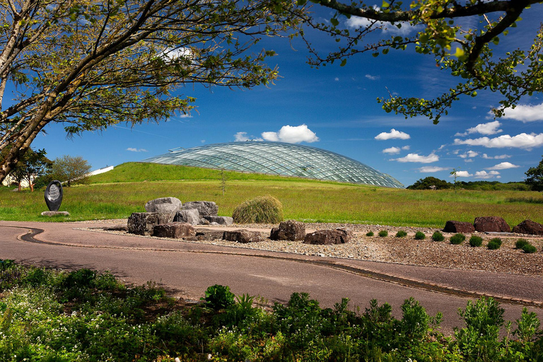 South Wales: Private Day Trip with Driver-Guide