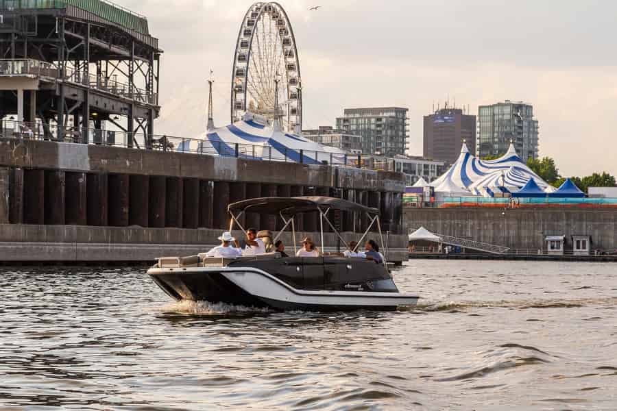 Die ultimative Picknick-Bootsfahrt in Montreal auf dem Sankt-Lorenz-Strom.. Foto: GetYourGuide Die ultimative Picknick-Bootsfahrt in Montreal auf dem Sankt-Lorenz-Strom.. Foto: GetYourGuide