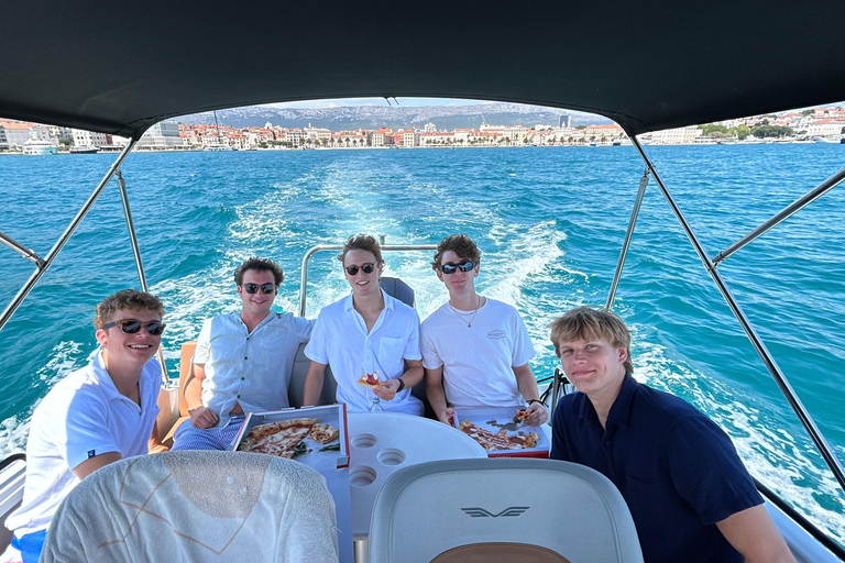 Ze Splitu/Trogiru: Błękitna Laguna i 2 wyspy - pół dnia prywatnieZe Splitu: prywatna półdniowa wycieczka do Błękitnej Laguny i Šolta Nečujam