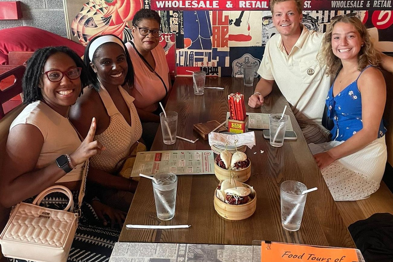 Dallas: Deep Ellum Foodie & Street Art Tour