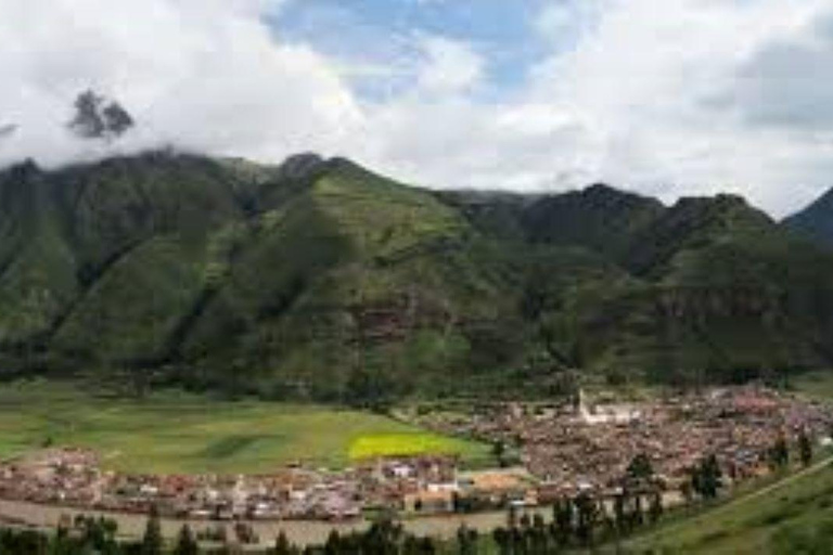 Pisac Tour: Inca Remains and Colorful Market of Tradition