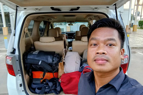 Battambang to Phnom Penh Private Transfer & Oudong Mountain