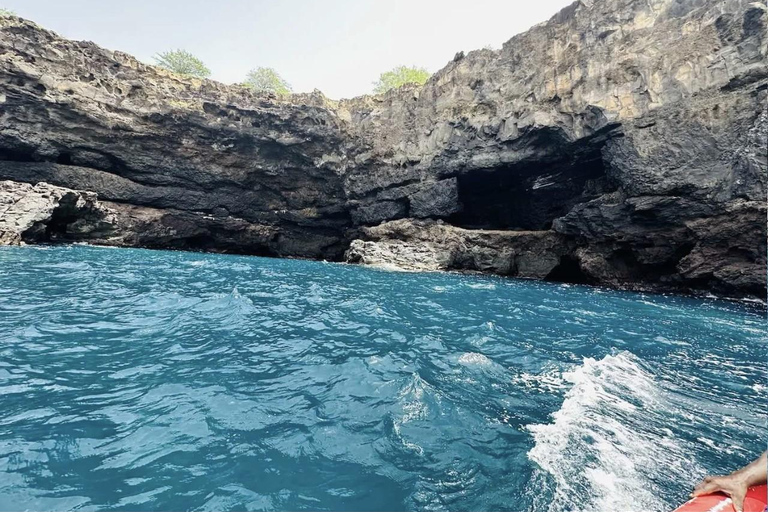 Ribeira da Barca: Small-Group Boat Trip & Fishermen BBQ
