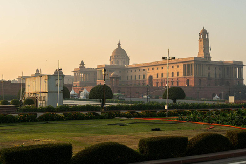 Delhi: Motorradtour mit Guide am Connaught Place