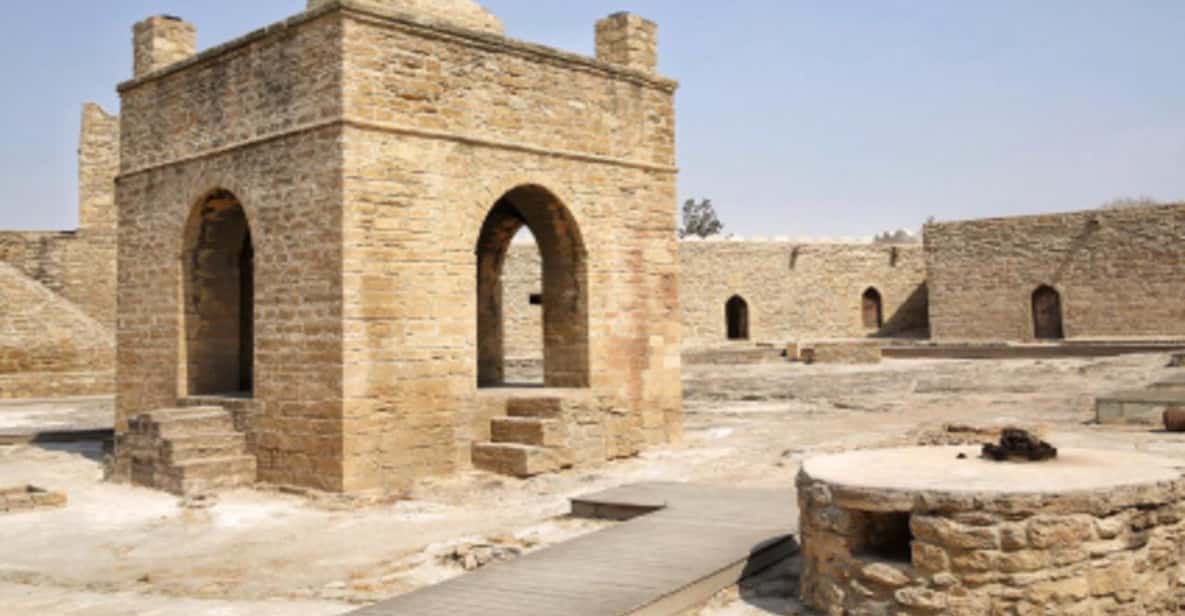 Ateshgah vuurtempel en tour over de brandende berg | GetYourGuide