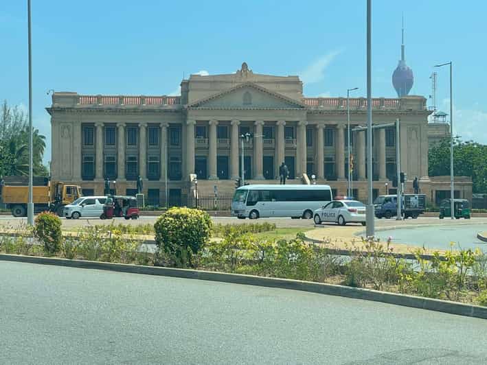Colombo City Tour Explore History & Different Food Tasting