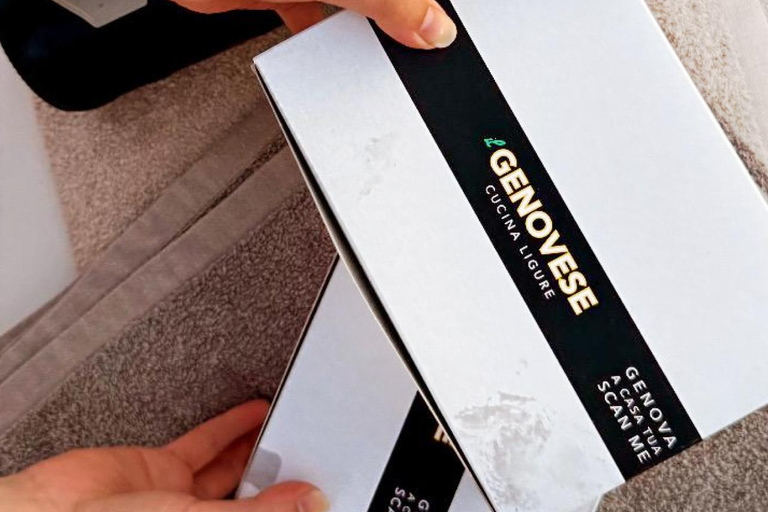 博卡达塞日落美食巡游与海豚观赏之旅日落时分的美食巡游，畅游博卡达塞并观赏海豚