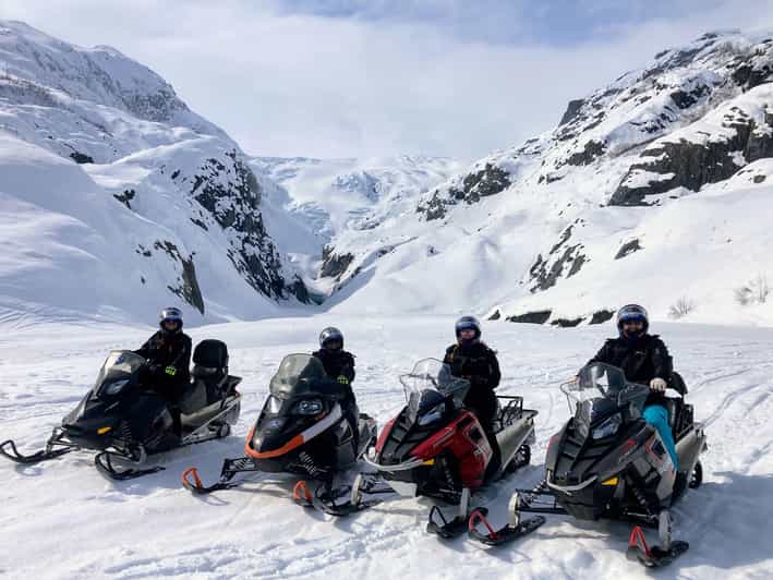 Seward: Kenai Fjords National Park Guided Snowmobiling Tour