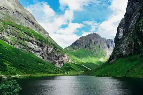 Geiranger-Ålesund sightseeingtour (enkele reis)