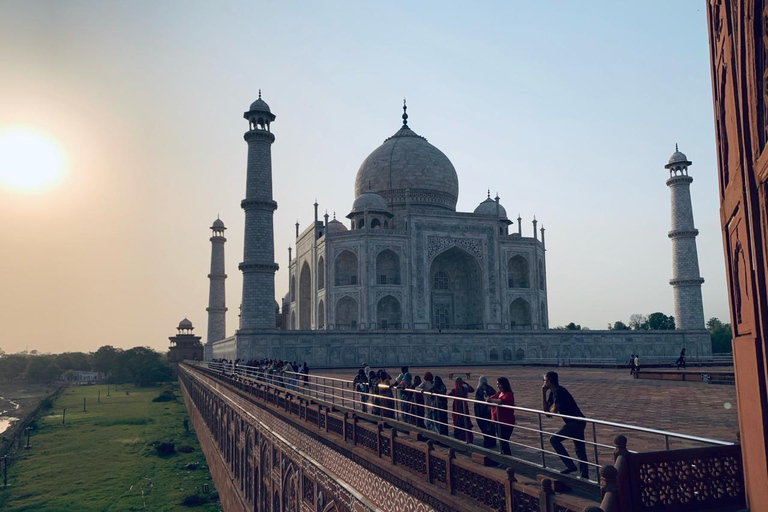 Day tour in agra with guide