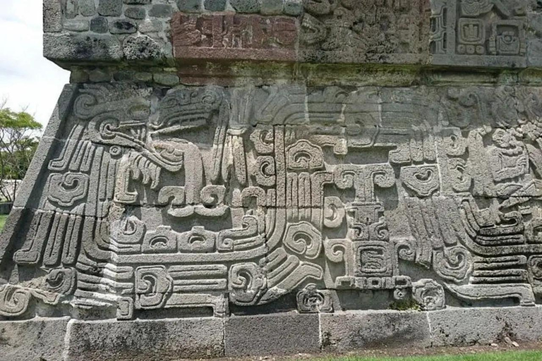 Tour durch Cuernavaca: Besuch von Xochicalco und Diego Rivera Wandmalereien