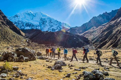 Desde Cusco : Salkantay trek 4 días - Machu PicchuCusco : Salkantay Trek 4 Días