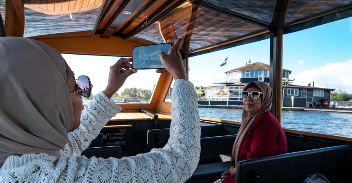 Afbeelding 4 van Amsterdam: dagtrip naar Giethoorn, rondvaart en wandeltour