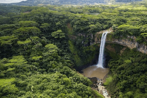 Chamarel 7 Colours &amp; Waterfalls - ekskluzywna wycieczka na południowy zachód