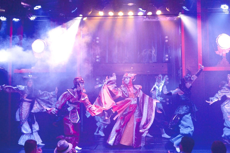 Tokio: ¡Disfruta de un espectáculo de cabaret al estilo japonés en Ginza!