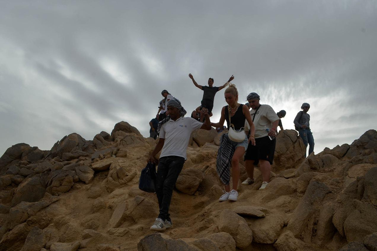 Hurghada: Quad Bike, Buggy, Jeep Safari, Przejażdżka na wielbłądzie i KolacjaQuad Bike, Buggy, Jeep Safari, Przejażdżka na wielbłądzie i kolacja