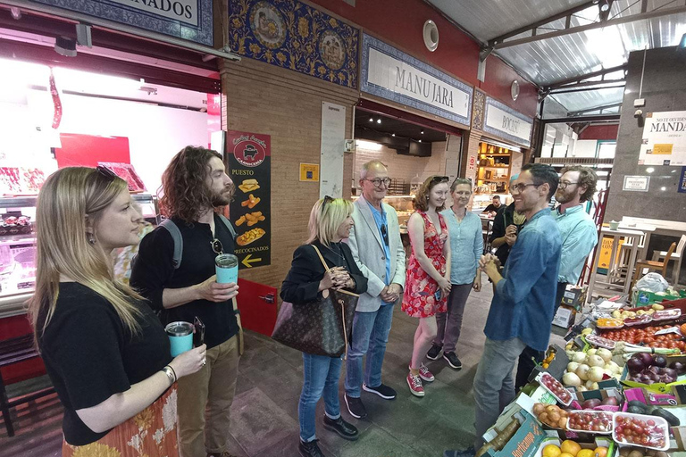 Sevilla: Tapas tradicionales a base de plantas y visita al mercado