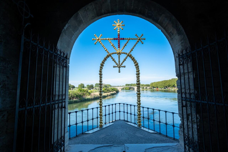 Avignon: Palace of the Popes & Avignon Bridge Entry