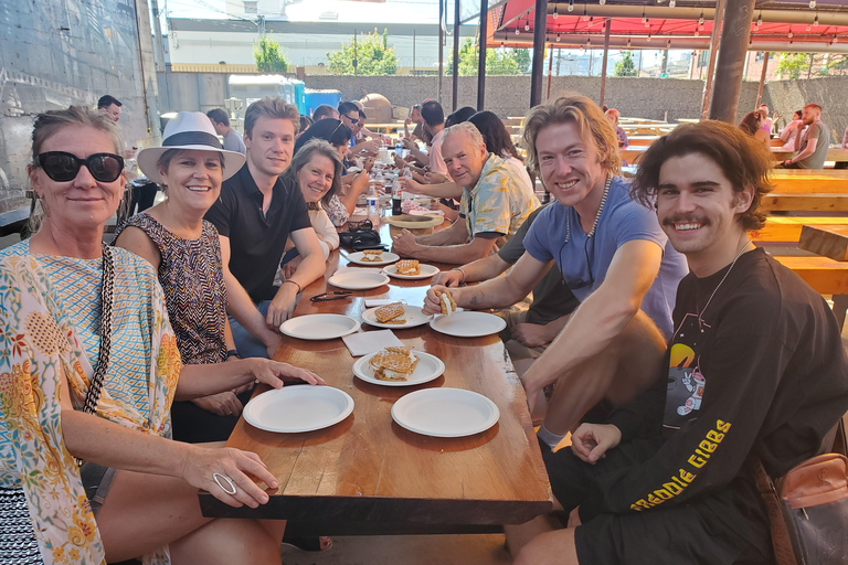 O agitado tour gastronômico de Buckman HoodOpção padrão