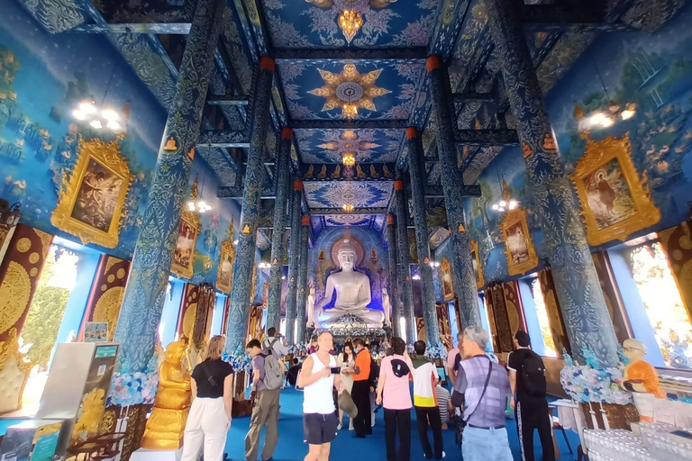 Chiang Rai: Explore 3 Highlight Temples (White, Blue, Red) Meeting Point: Wat Phra Singh (Hotels Outside Pickup Area)