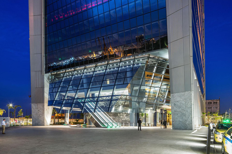 Rio de Janeiro: Modern Architecture Experience with Guide