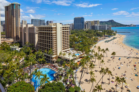 Oahu: Hilton Hawaiian Village Waikiki Resort Day Pass
