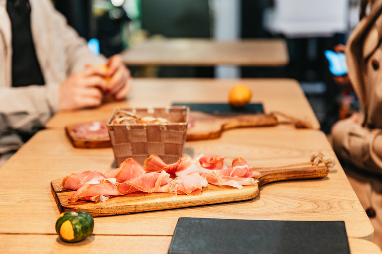 Florence: Walking Foodie Tour with All'Antico Vinaio