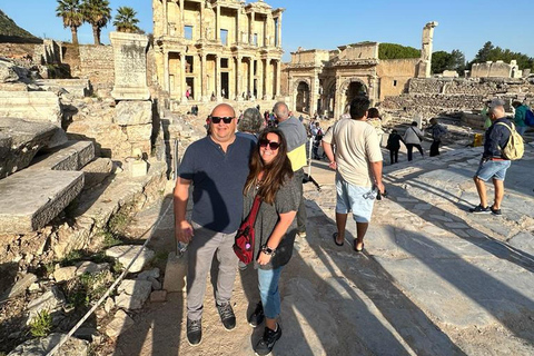 From Kusadasi: Guided Ephesus Tour with Ciber Ephesus Museum NEW EPHESUS GUIDED TOUR WITH CIBER MUSEUM