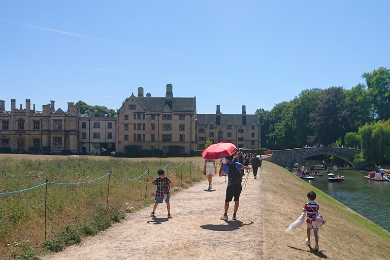 Cambridge University Guided Walking TourPRIVATE TOURS