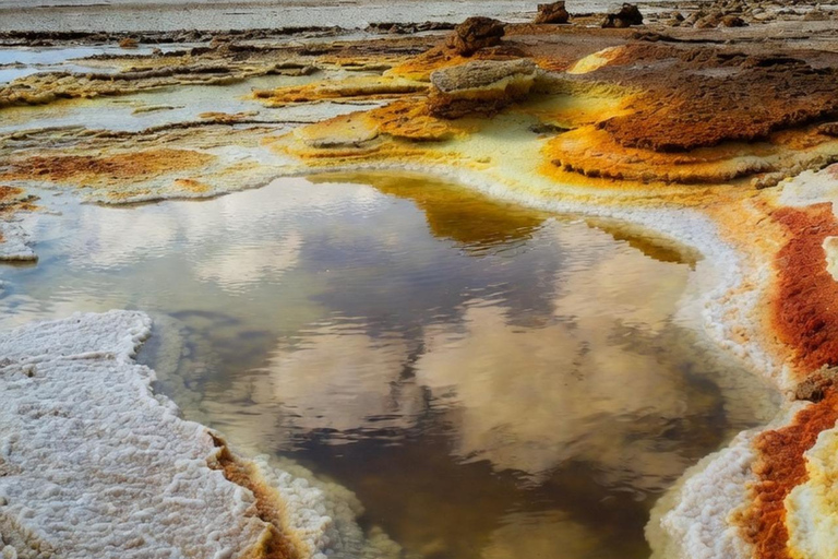Mekele: Guided Dallol Danakil Depression Tour with Lunch