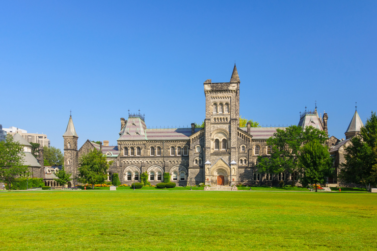 Toronto: Private City Tour with CN Tower & Cruise