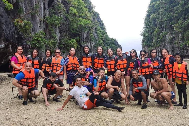 El Nido: Island-Hopping Tour A with Picnic Lunch