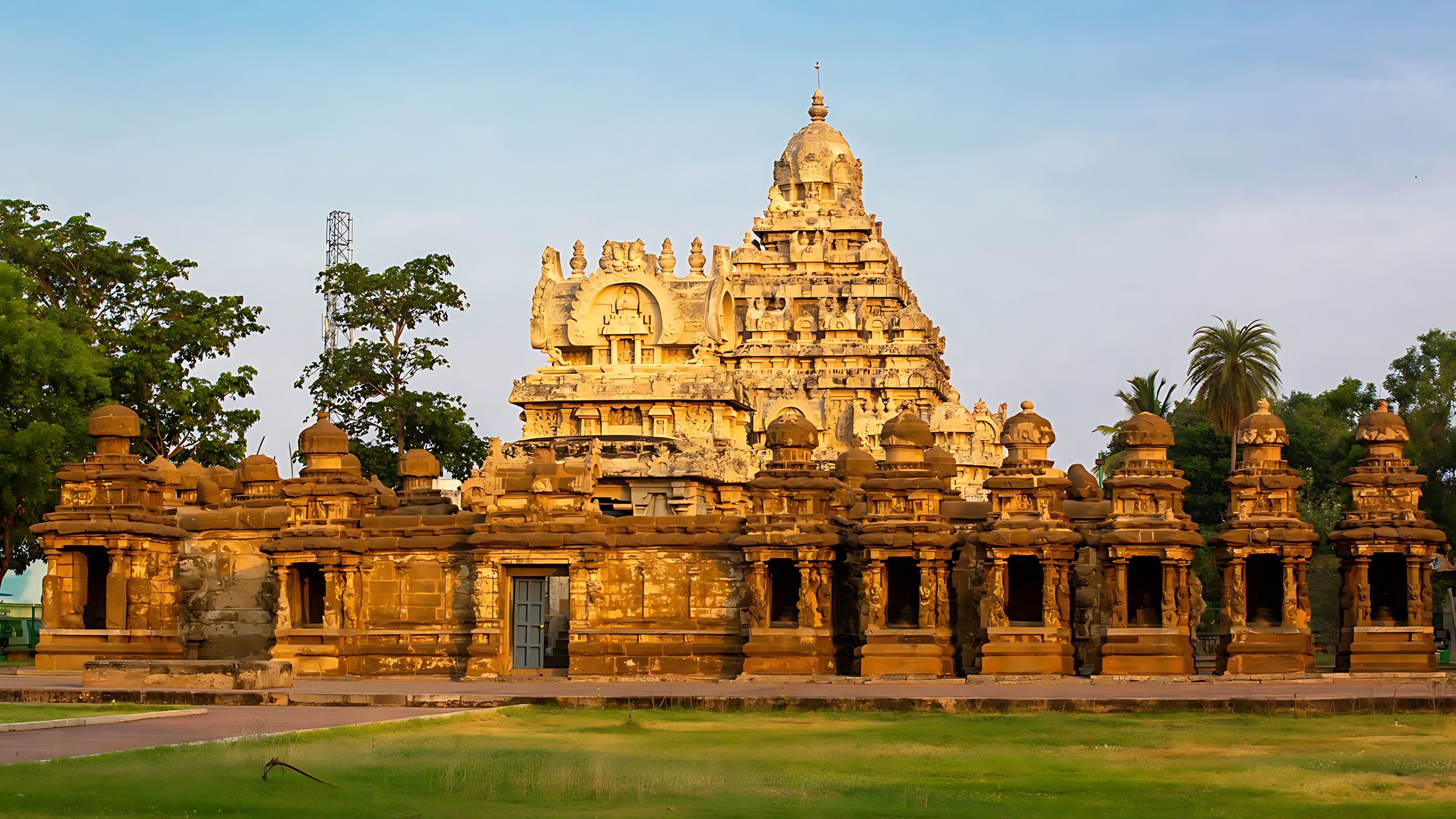 Ab Chennai: Private Tagestour in die Seidenstadt Kanchipuram