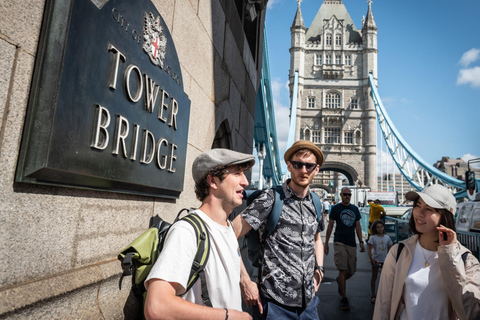 Londres: Tour a pie por Westminster y visita al Puente de la TorreLondres: Tour a pie de Westminster con ticket de entrada al Puente de la Torre